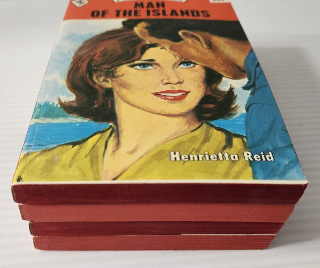 Vtg Paperback A Harlequin Romance Book Lot of 4 #’s 1126,1136,1138,1139