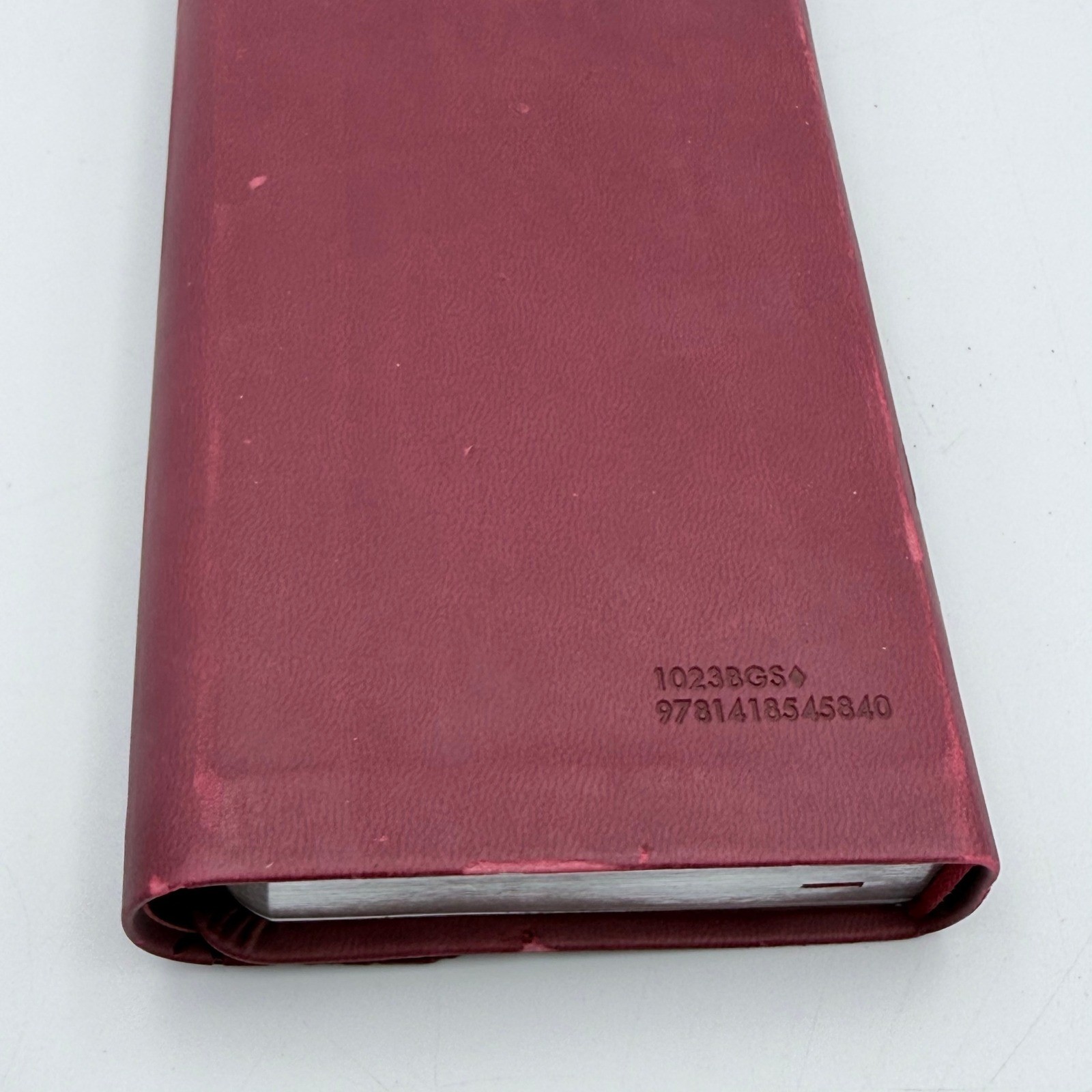 Thomas Nelson KJV Holy Bible Compact Edition Burgundy Leathersoft 1023BGS