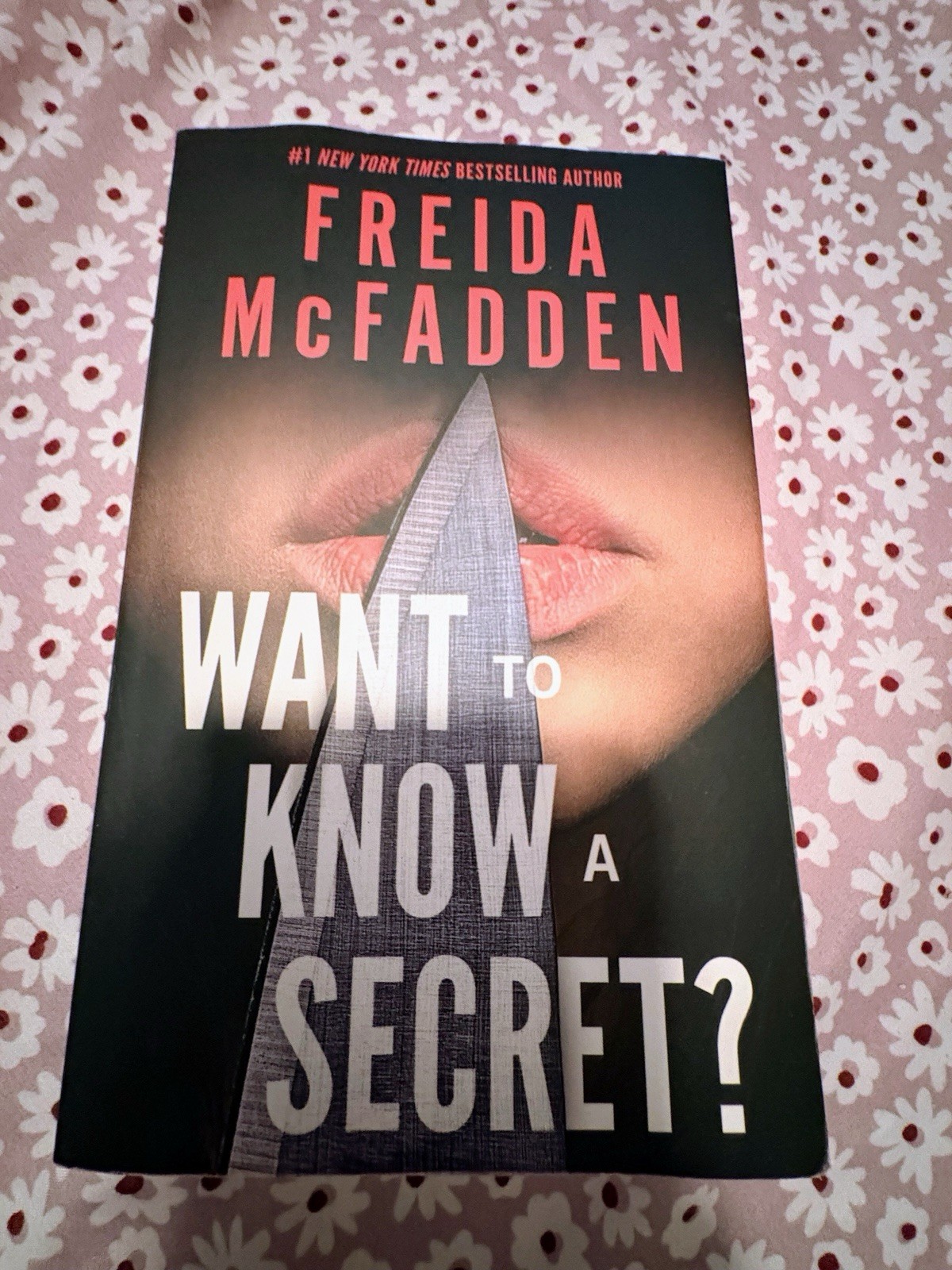 Want to Know a Secret? by Freida McFadden (2026, Trade Paperback)