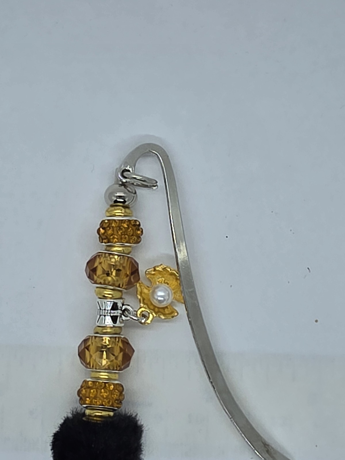 Beaded Bookmark Oranges And Black Faux Fur With Rhinestones 3.4″ In. Long. #17