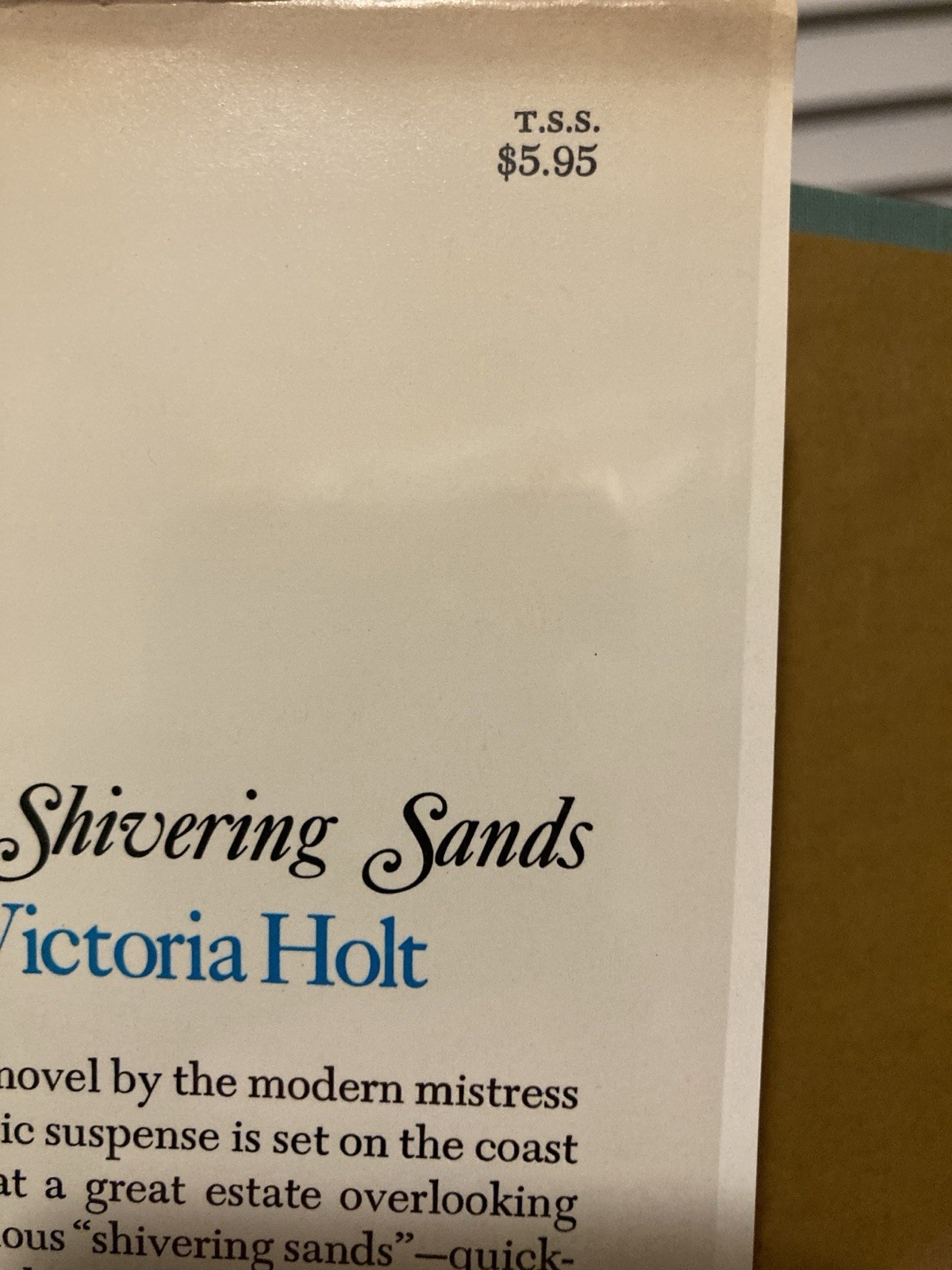 Victoria Holt The Shivering Sands (not BCE) First Edition Hardcover 1969 Fiction