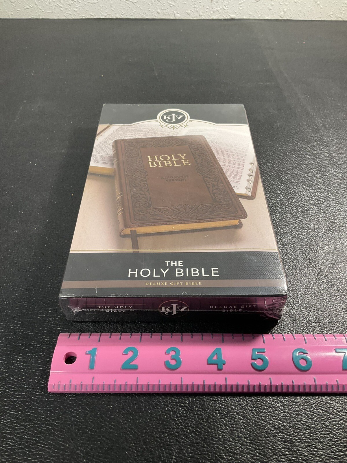 Brand New!! KJV King James Version Deluxe Gift Bible Holy Bible Brown