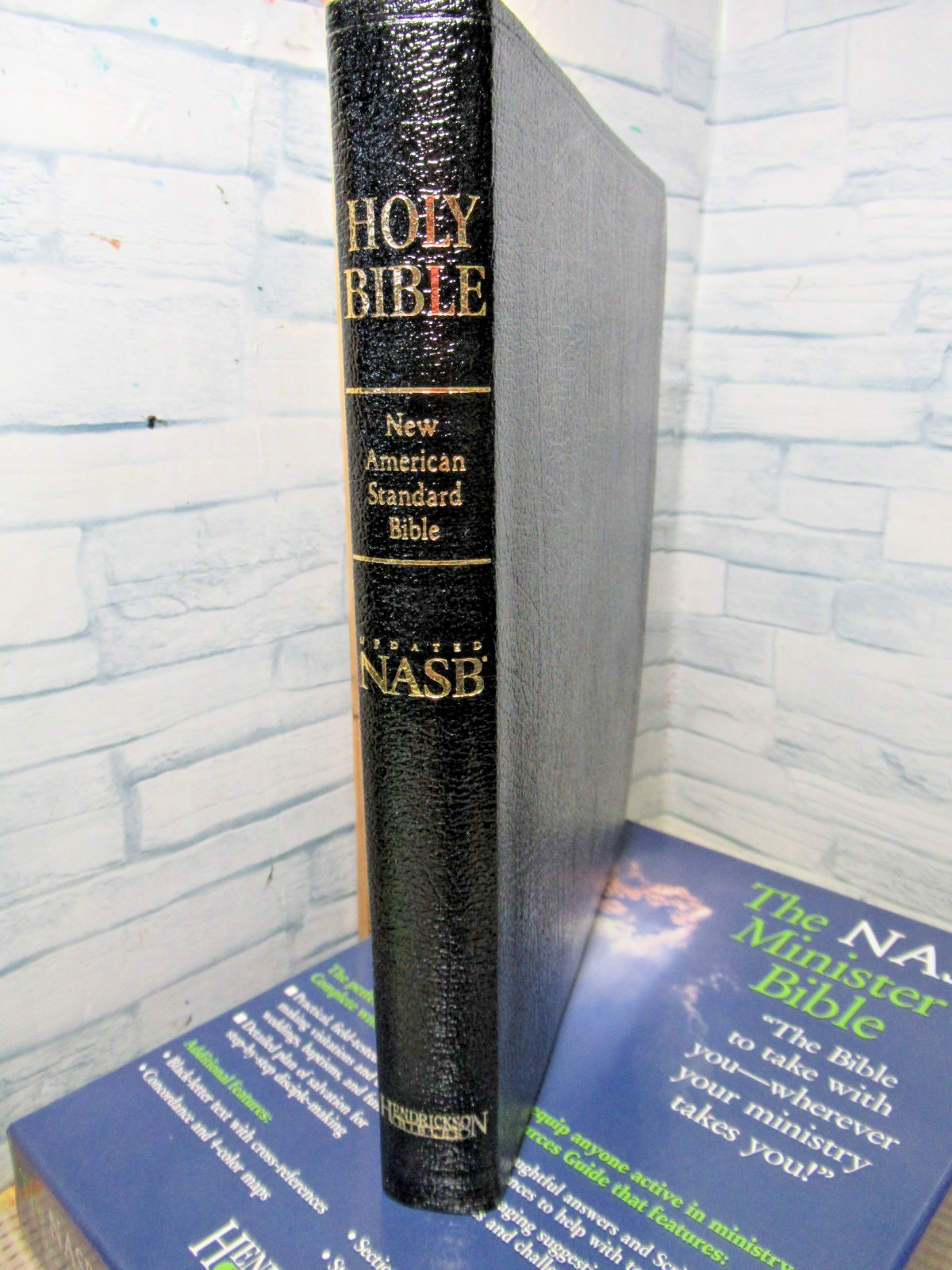 The NASB Minister’s Bible /Black Genuine Leather / Softcover / 2005/ with box