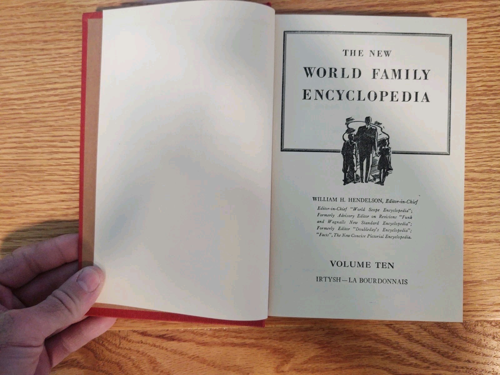 The New World Family Encyclopedia Deluxe Edition 1954 Volumes 1-20