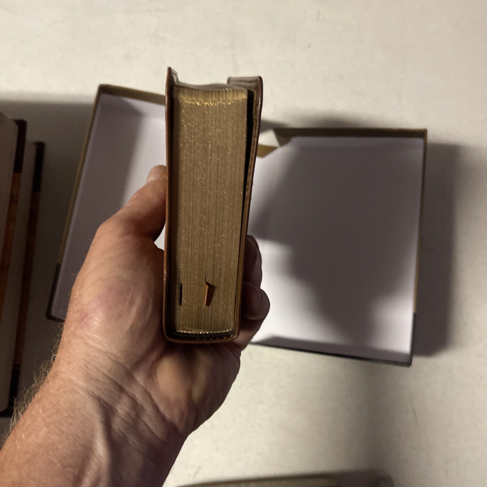 KJV Holy Bible : Compact, Brown Leathersoft, Comfort Print: Maclaren Series