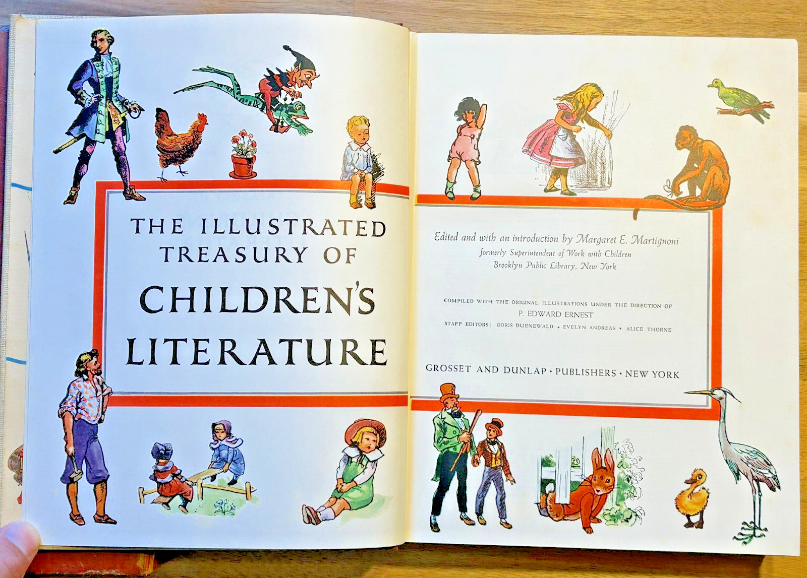 Vintage Illustrated Treasury of Children’s Literature 1955 Limited Ed. Slipcase