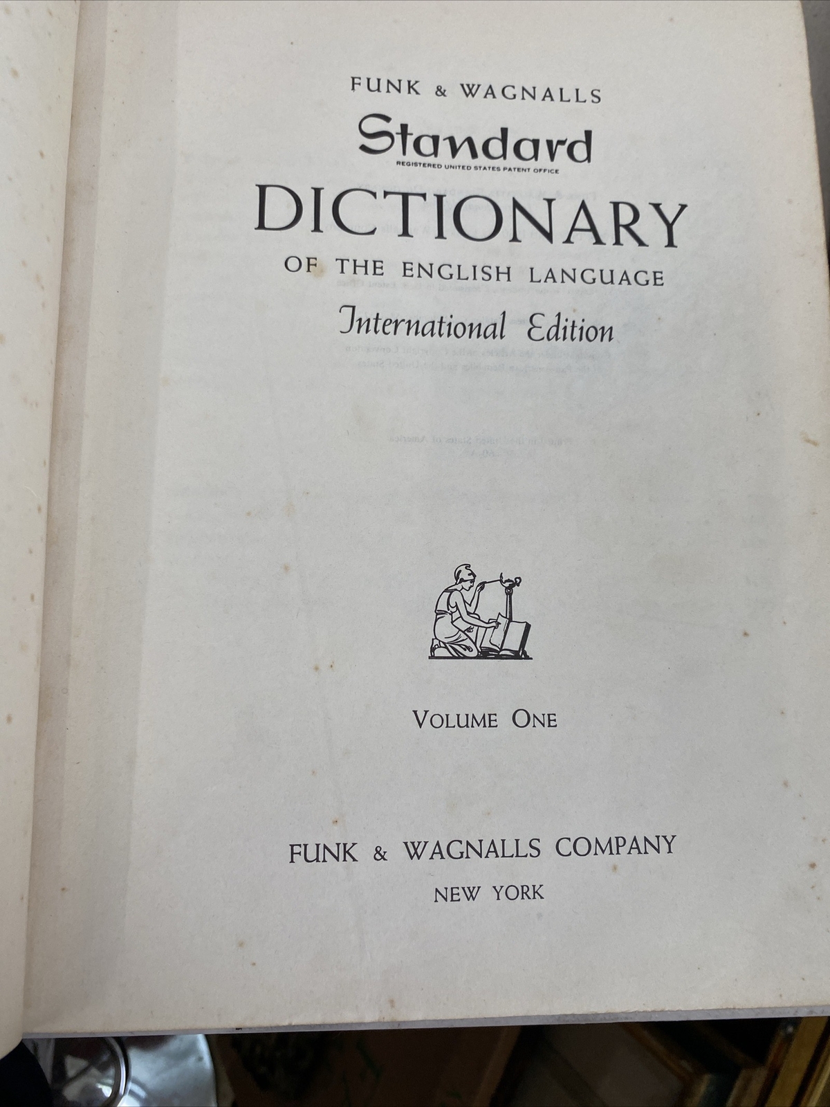1960 FUNK & WAGNALLS STANDARD DICTIONARY INTERNATIONAL EDITION VOLUMES 1&2