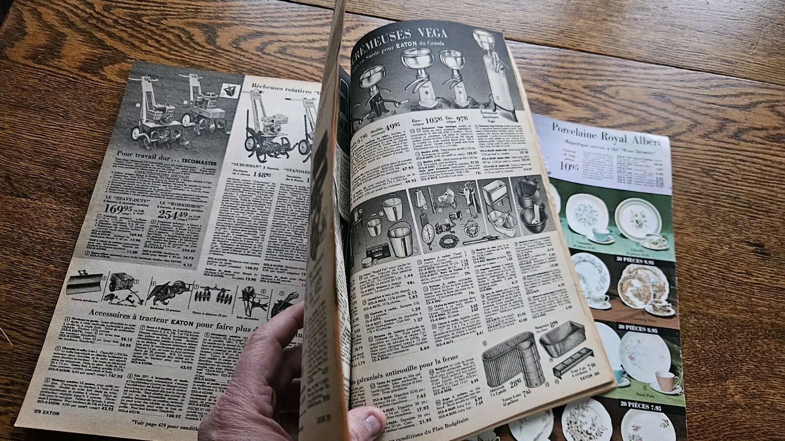 Vintage 1963 Eaton French Catalog 428 pages