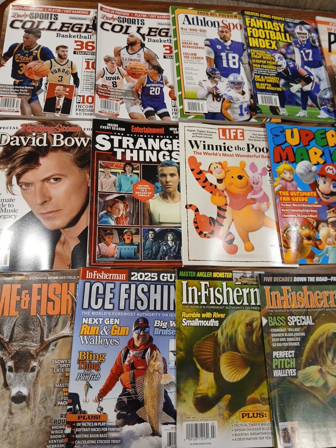 ASSORTED MAGAZINE LOT OF 25 2025/2026