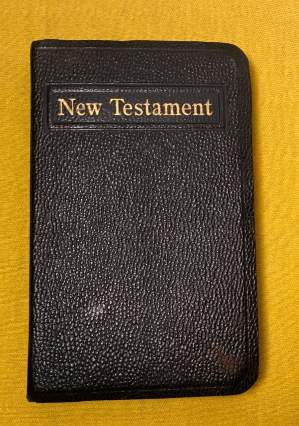 Vintage 1950’s Pocket Bible New Testament American Bible Society 1816 Soft Cover