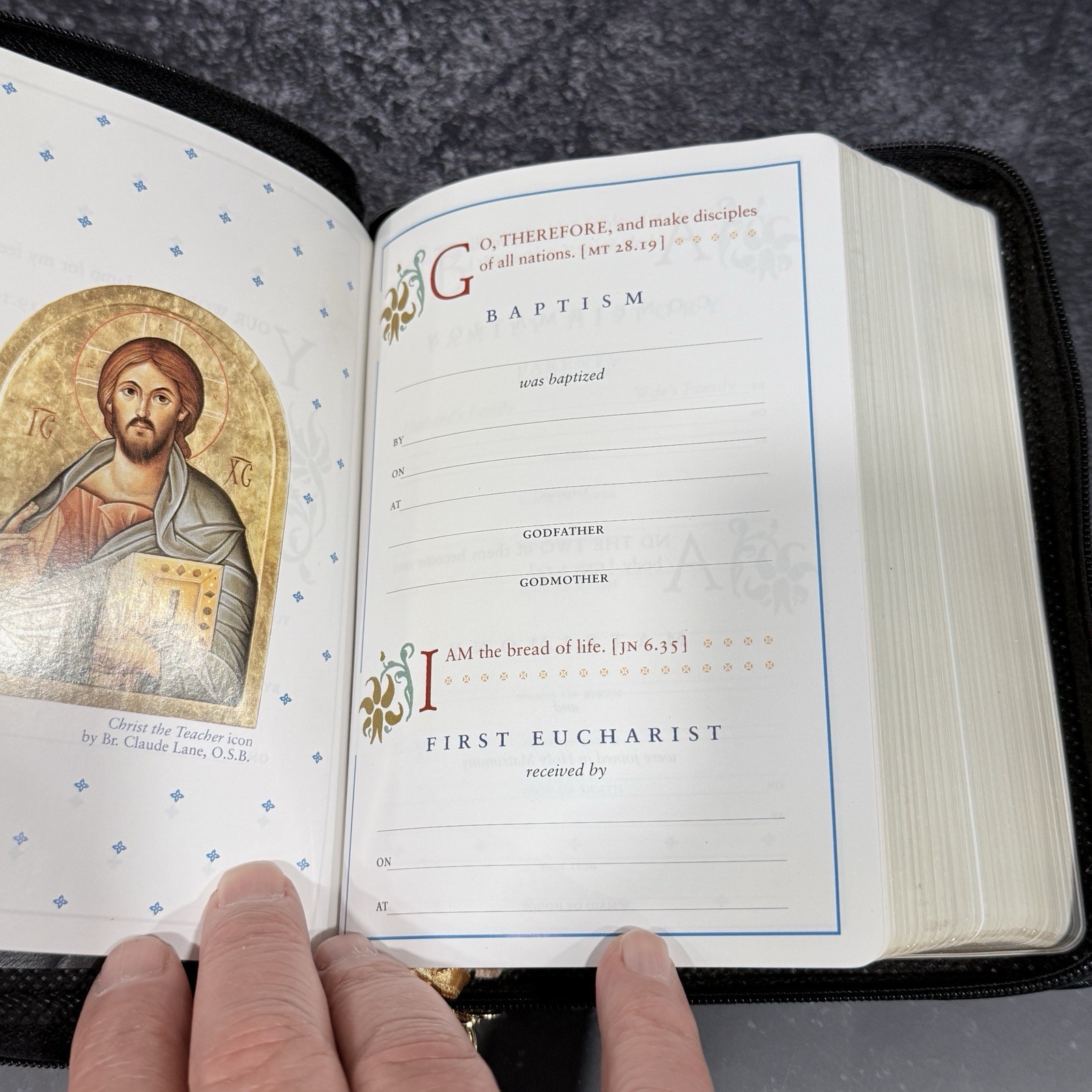 Oxford Holy Bible Revised NAB Leather Zipper Gold Gilded Pages