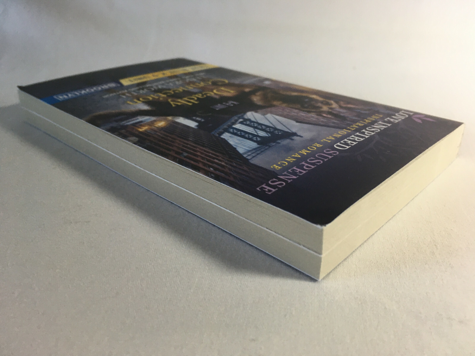 Deadly Connection (True Blue K-9 Unit: Brooklyn) by Lenora Worth (2020, PB)