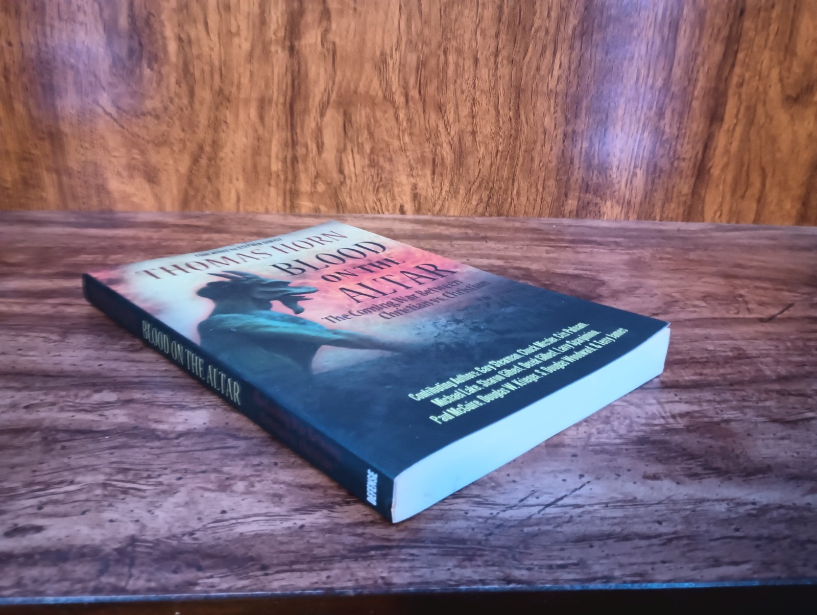 Blood on the Altar by Thomas Horn (2014, Trade PB) Defender Publishing VG