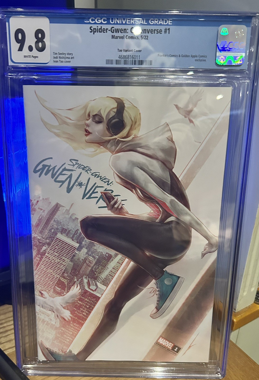 SPIDER-GWEN GWENVERSE CGC 9.8 #1 IVAN TAO EXCLUSIVE 2022 SEELEY mint rare