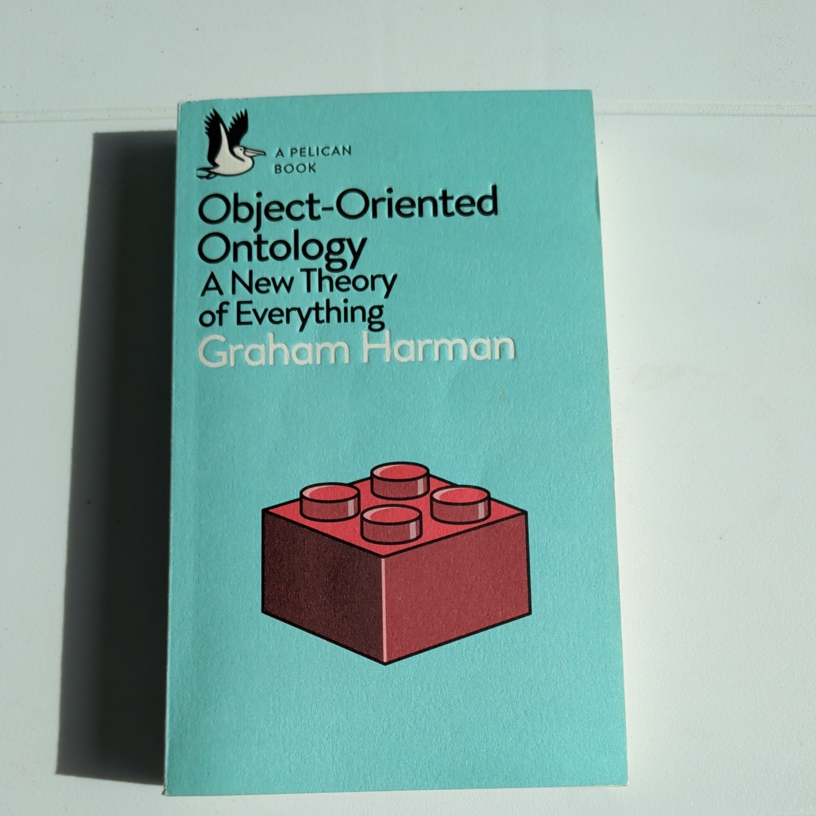 Pelican Book: Object-Oriented Ontology by Graham Harman (2018, Mass Market)