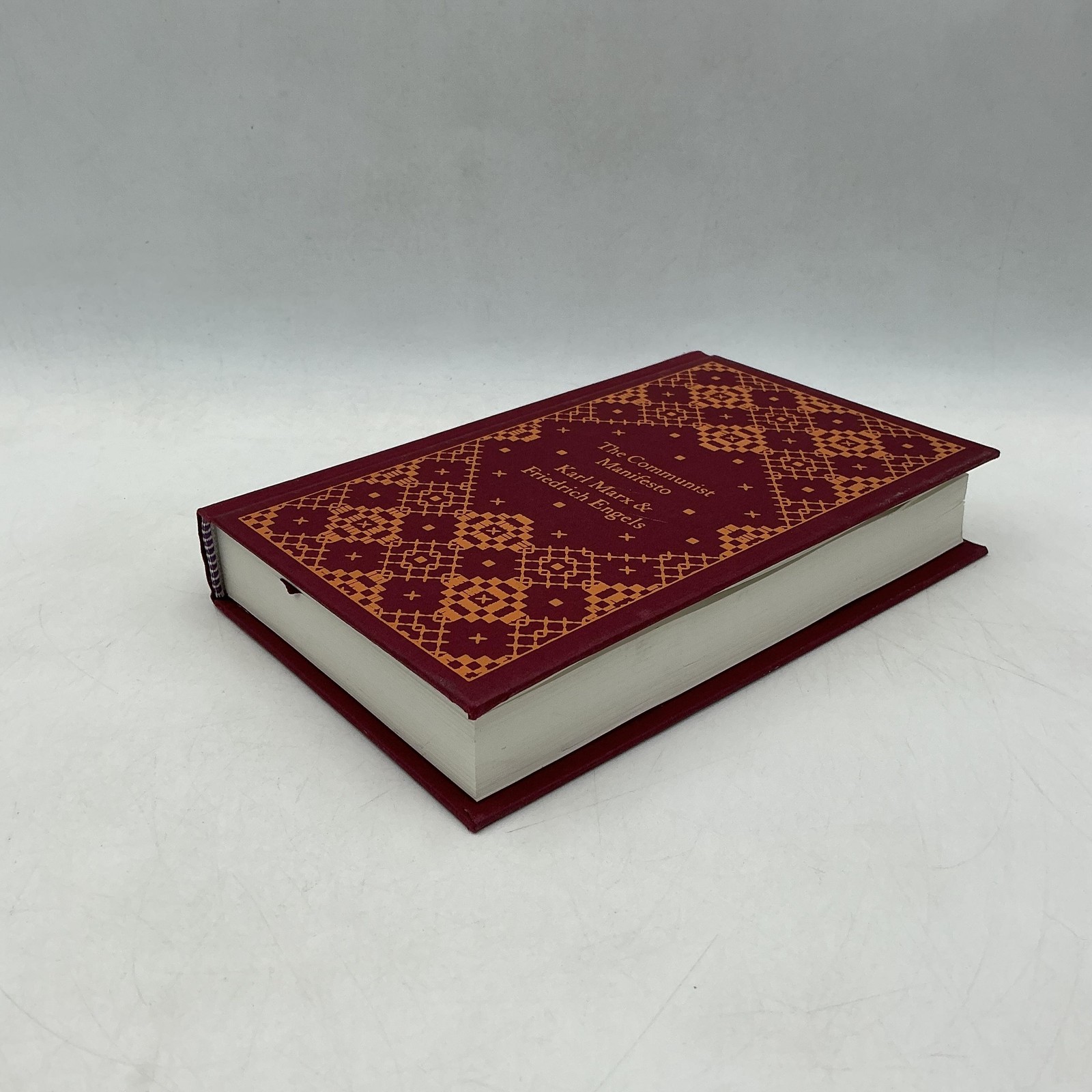 Penguin Classics The Communist Manifesto Marx & Engels Hardcover Red 2014