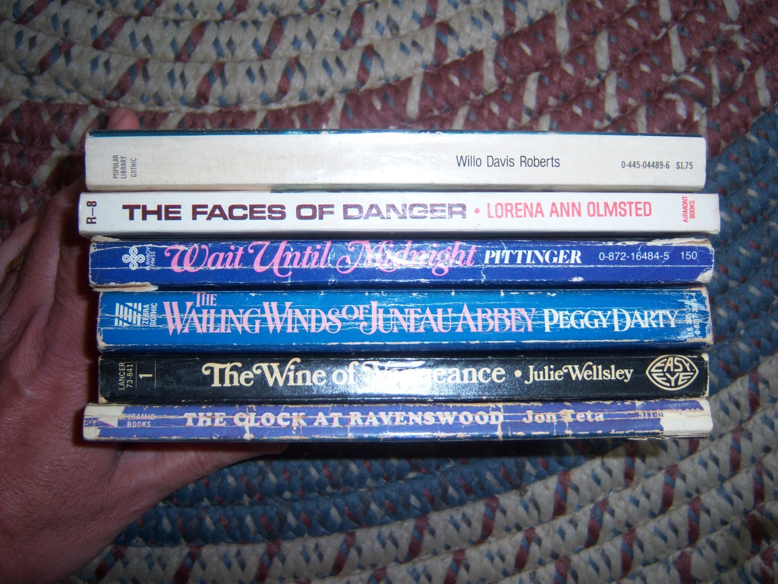 Lot of 6 gothic romance romantic suspense mystery horror vintage paperbacks