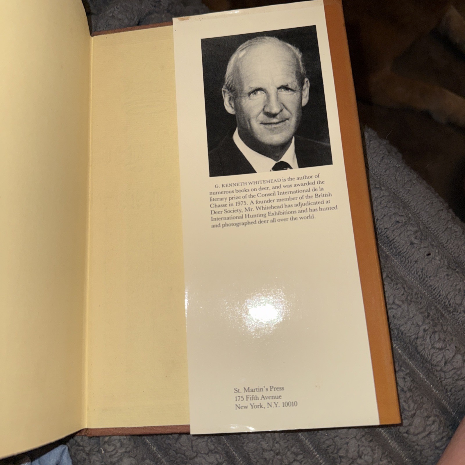 Hunting and Stalking Deer Throughout the World G Kenneth Whitehead VTG 1980’s