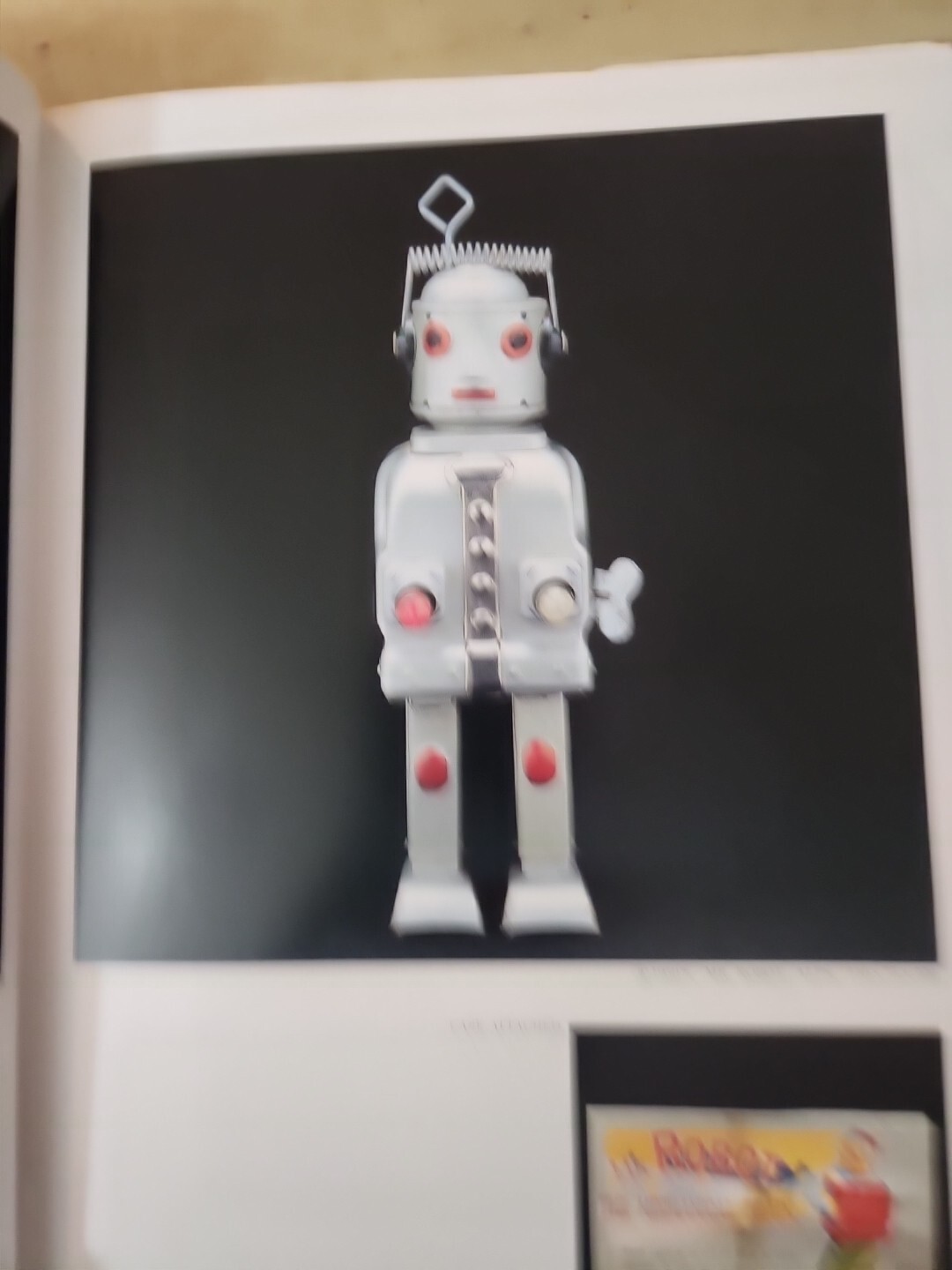 Teruhisa Kitahara / TIN TOY ROBOTS T Kitahara Collection Wonderland