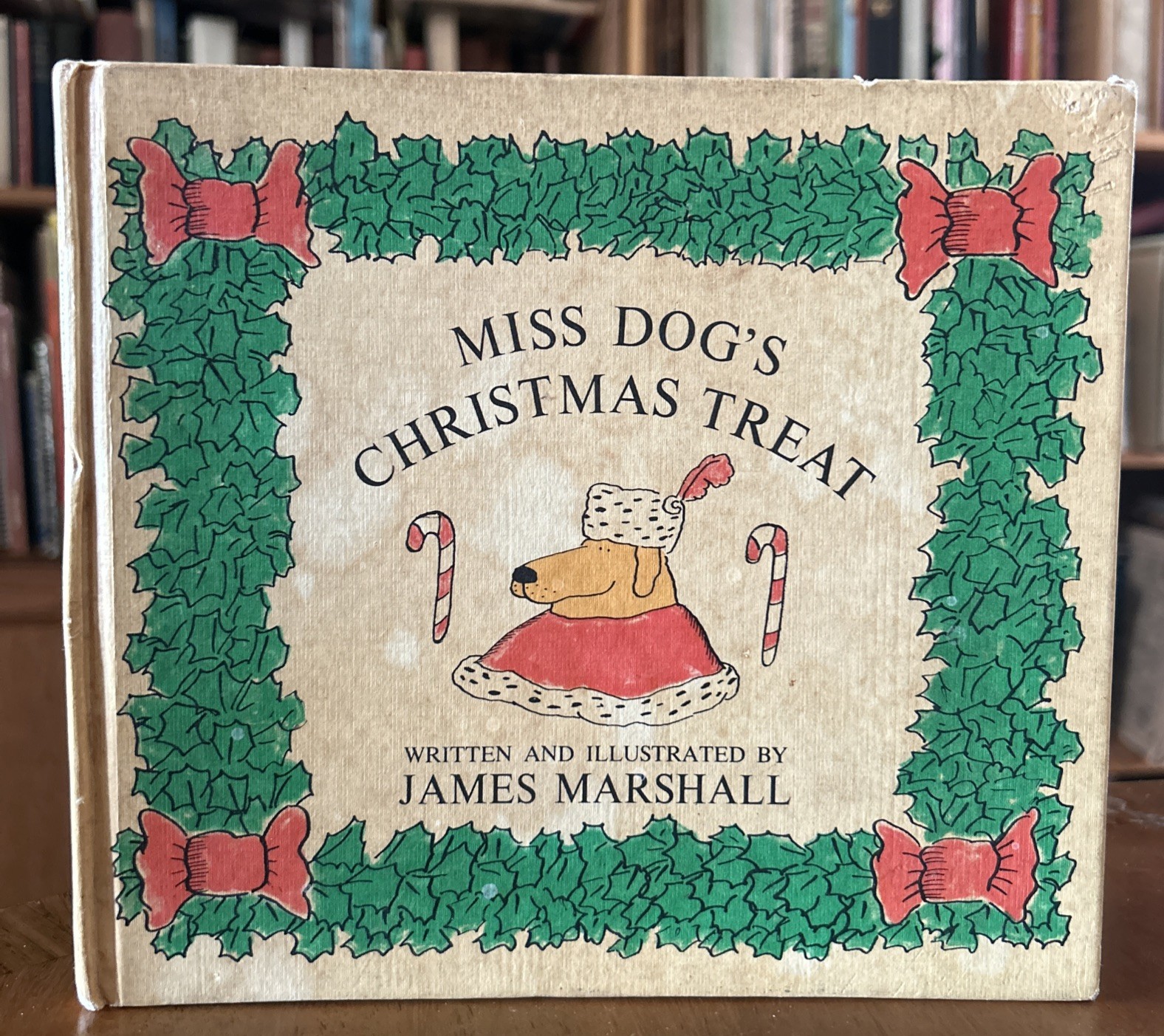 Miss Dog’s Christmas Treat by James Marshall (1973, HC ) Stated 1st Printing