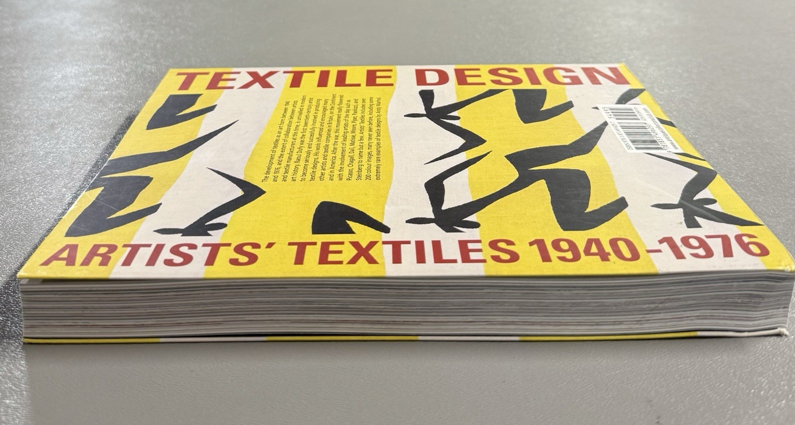 TEXTILE DESIGN ARTISTS’ TEXTILES 1940-1976 by Rayner, Chamberlain (2012,SC) GOOD