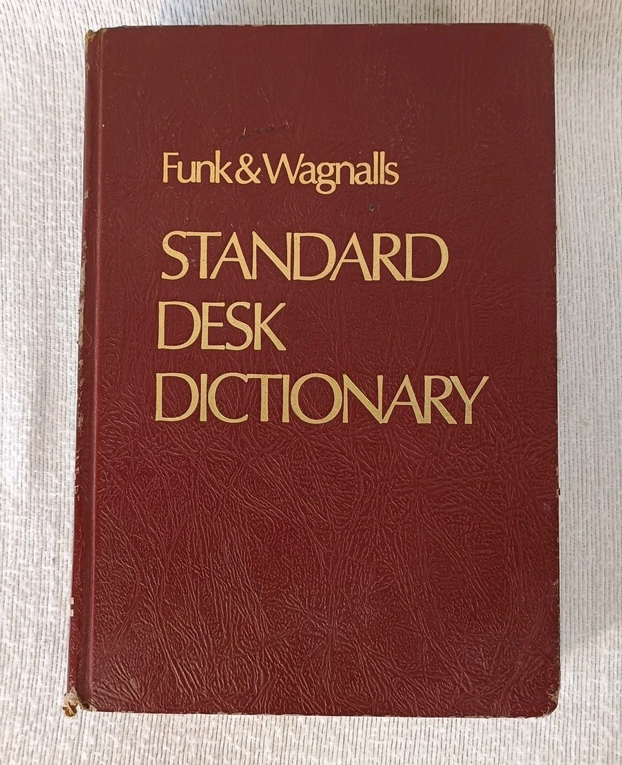 Funk & Wagnalls Standard Desk Dictionary 1974 Hardcover 880 Pages