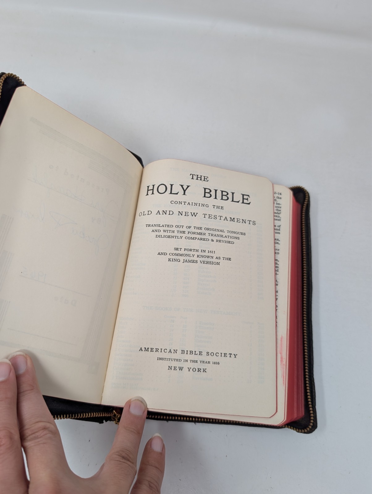 Vintage American Bible Society Holy Bible Leather Zip Zipper Maps 1961 50s 60s